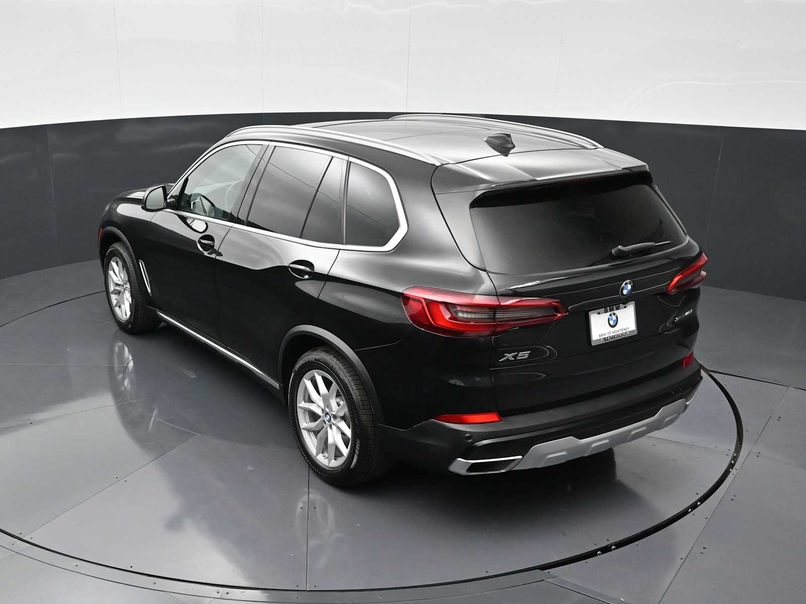 Thumbnail: 2020 BMW X5 - 23