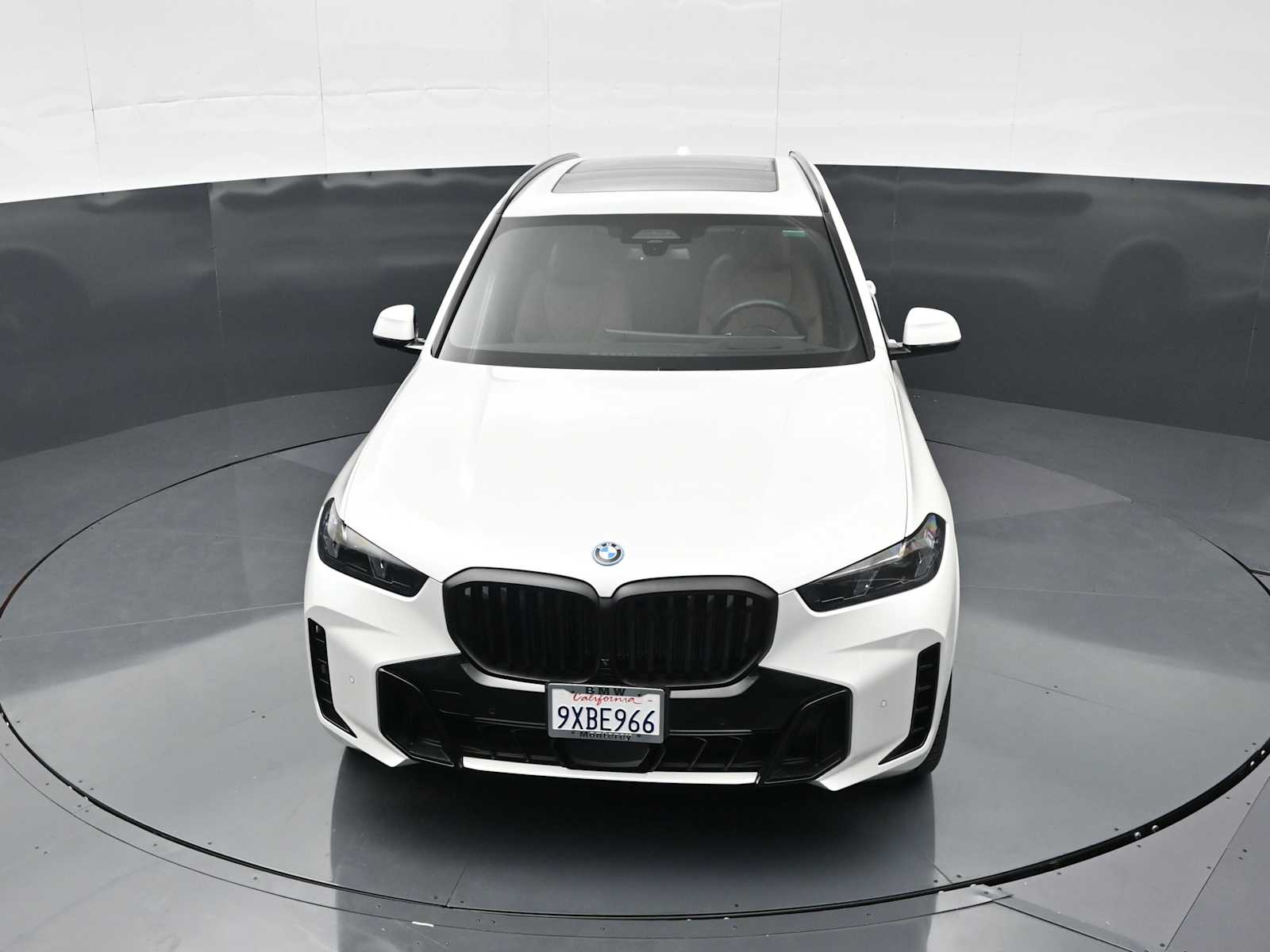 2026 BMW X5 50e - Photo 18