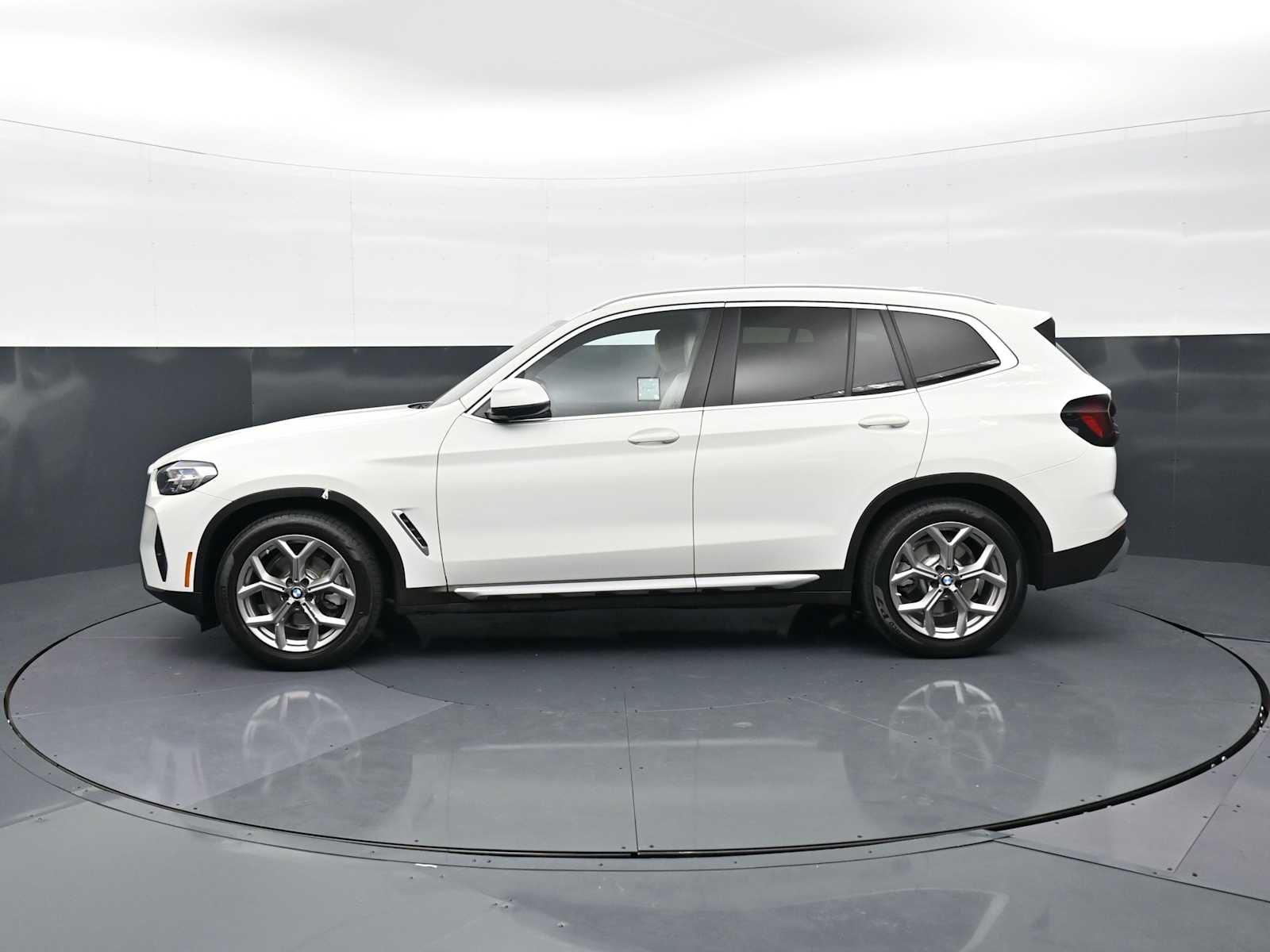 2023 BMW X3 30i - Photo 8
