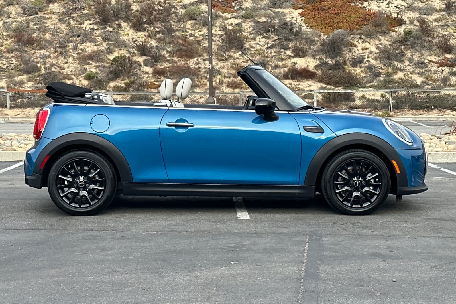 Thumbnail: 2024 MINI Cooper Convertible - 7