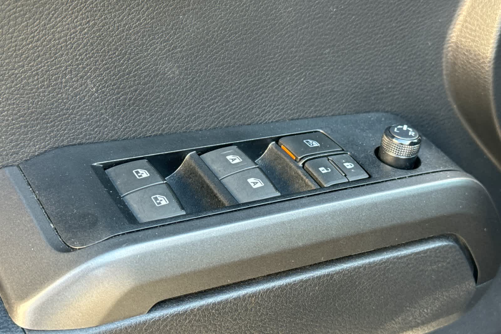 Thumbnail: 2023 Toyota Tacoma - 13