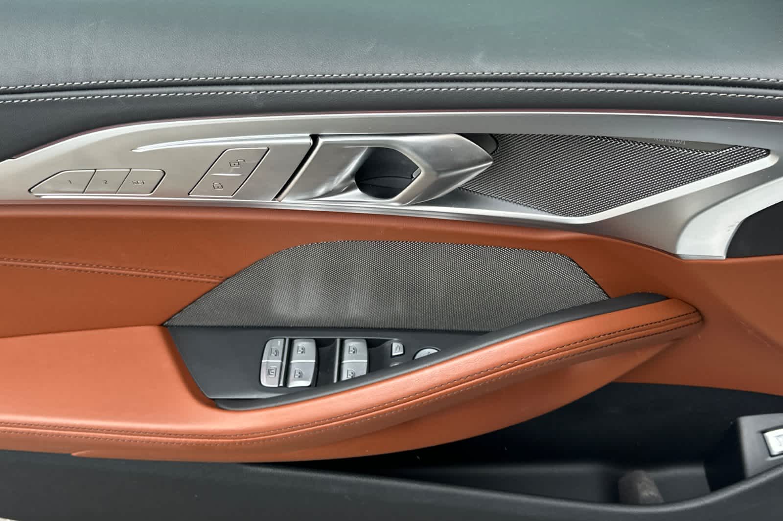 Thumbnail: 2023 BMW 8 Series - 14