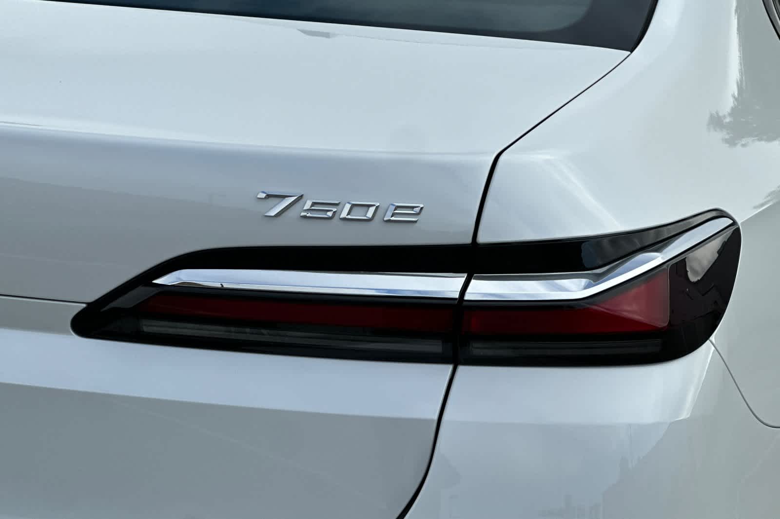 Thumbnail: 2025 BMW 7 Series - 31