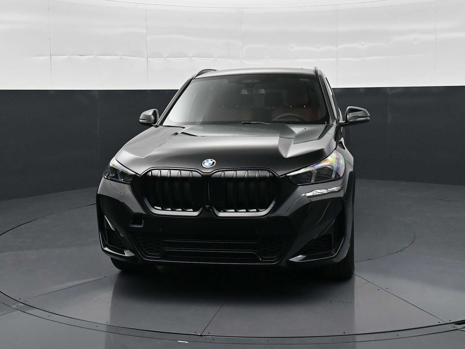Thumbnail: 2026 BMW X1 - 2