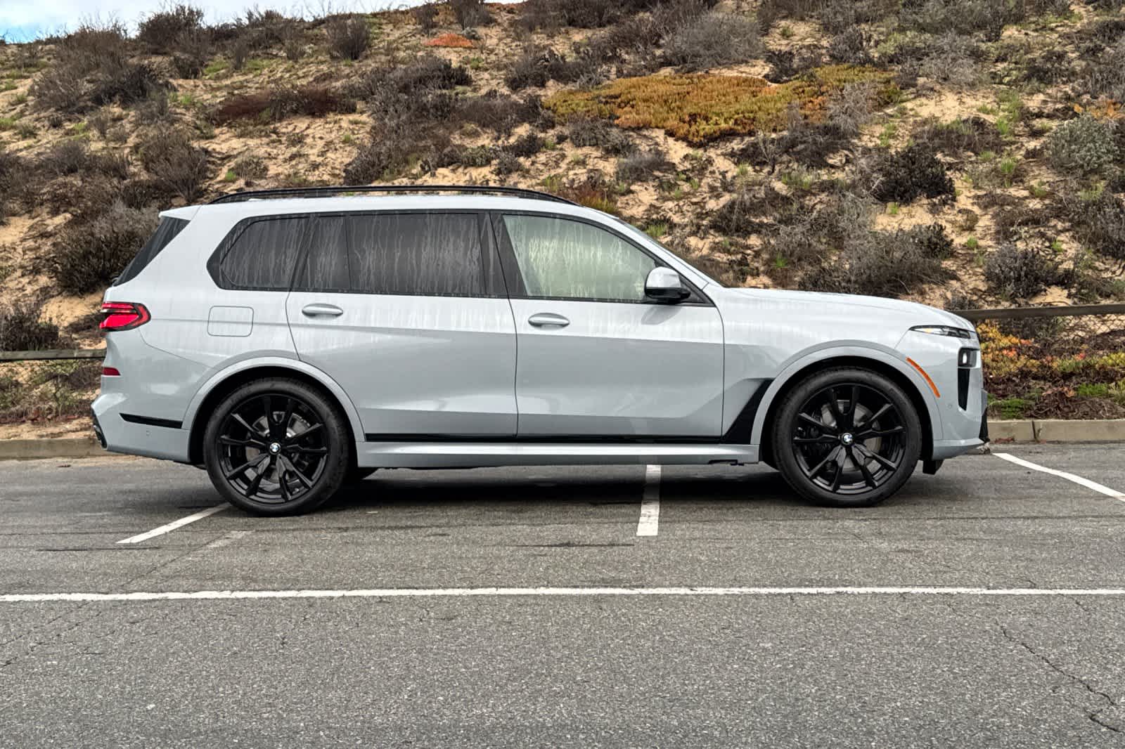 Thumbnail: 2026 BMW X7 - 5