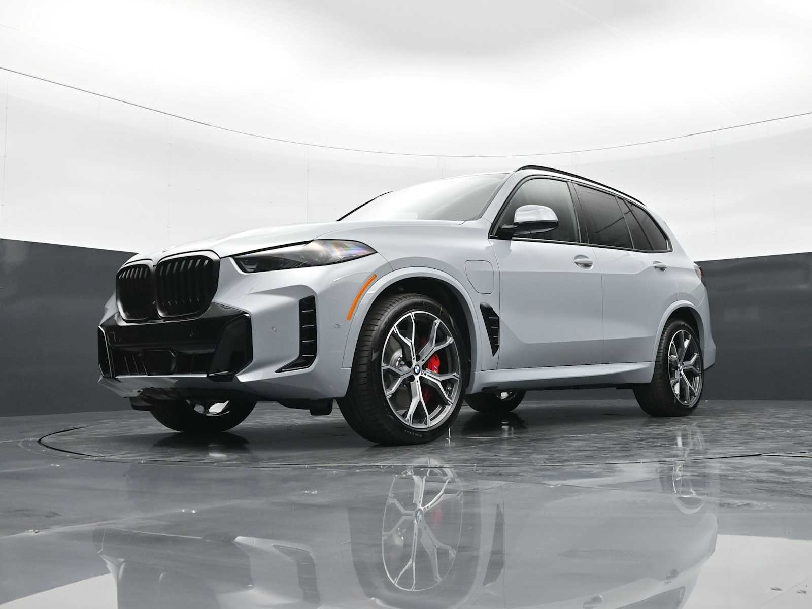 Thumbnail: 2026 BMW X5 - 25