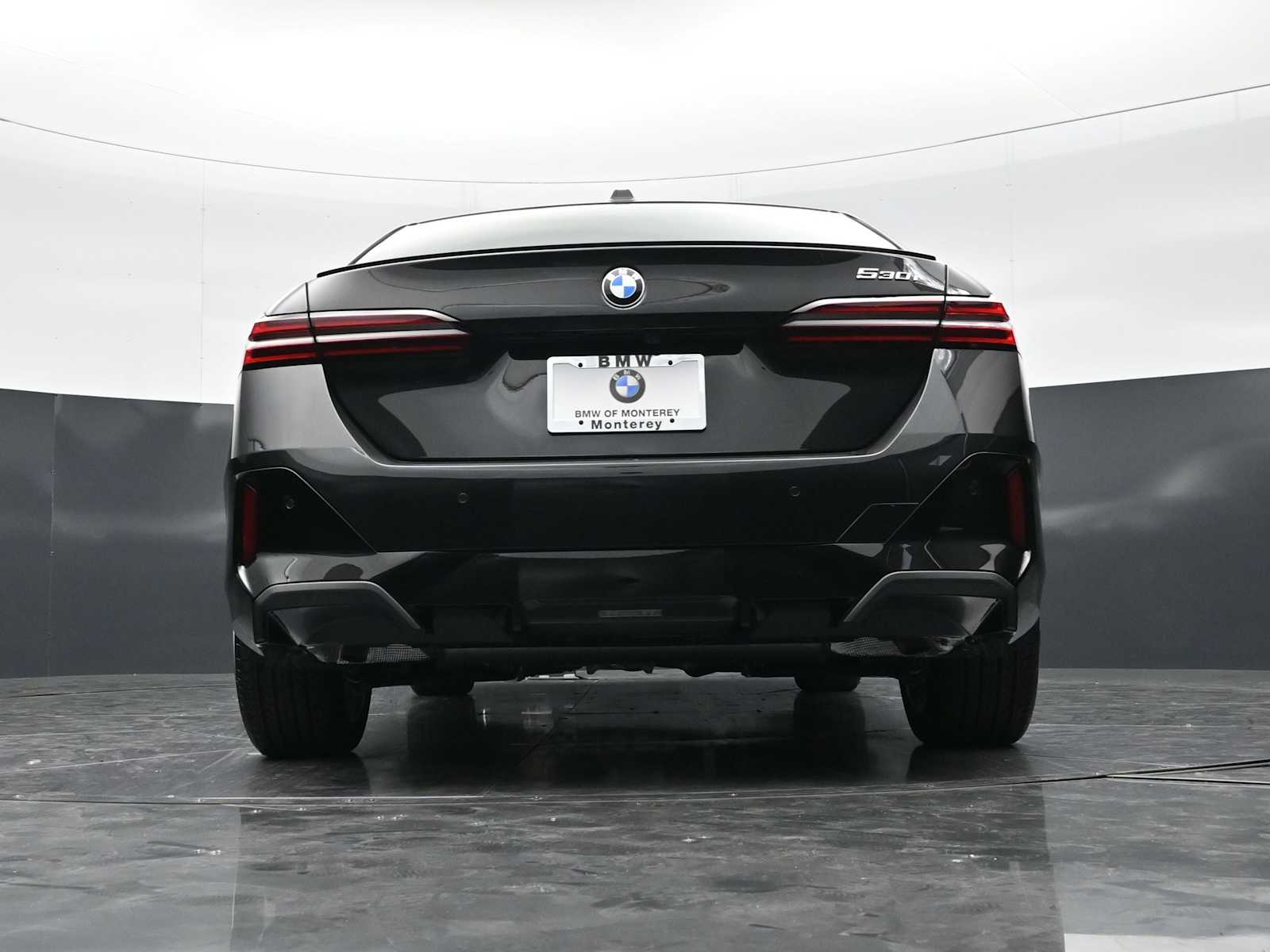 Thumbnail: 2026 BMW 5 Series - 30