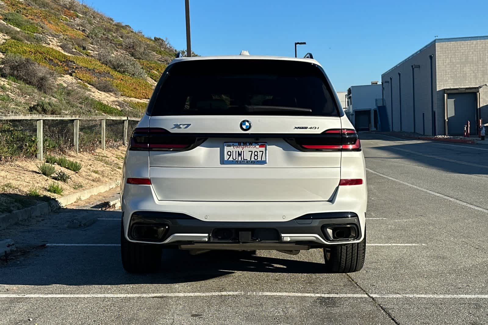 Thumbnail: 2025 BMW X7 - 8