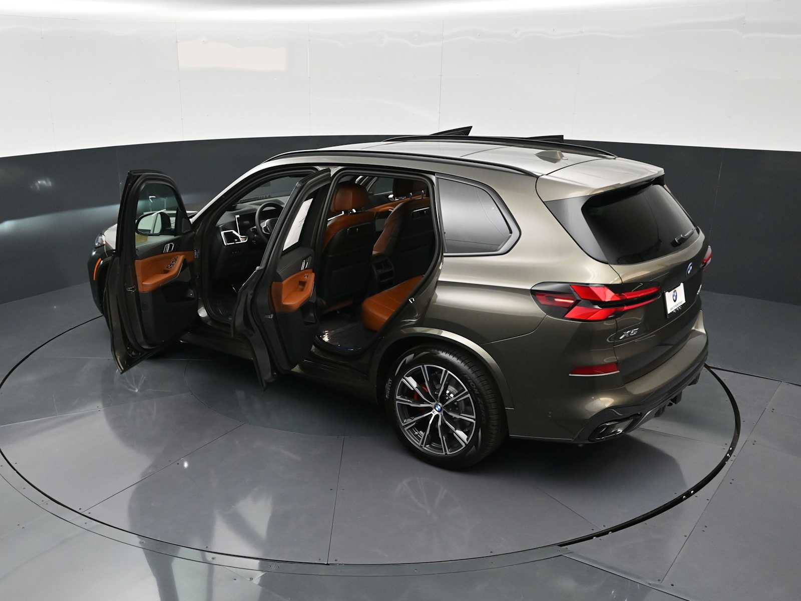 Thumbnail: 2026 BMW X5 - 31
