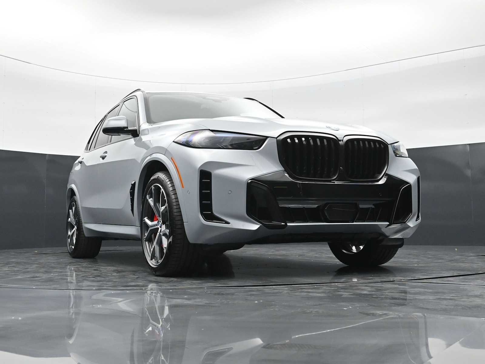 Thumbnail: 2026 BMW X5 - 27