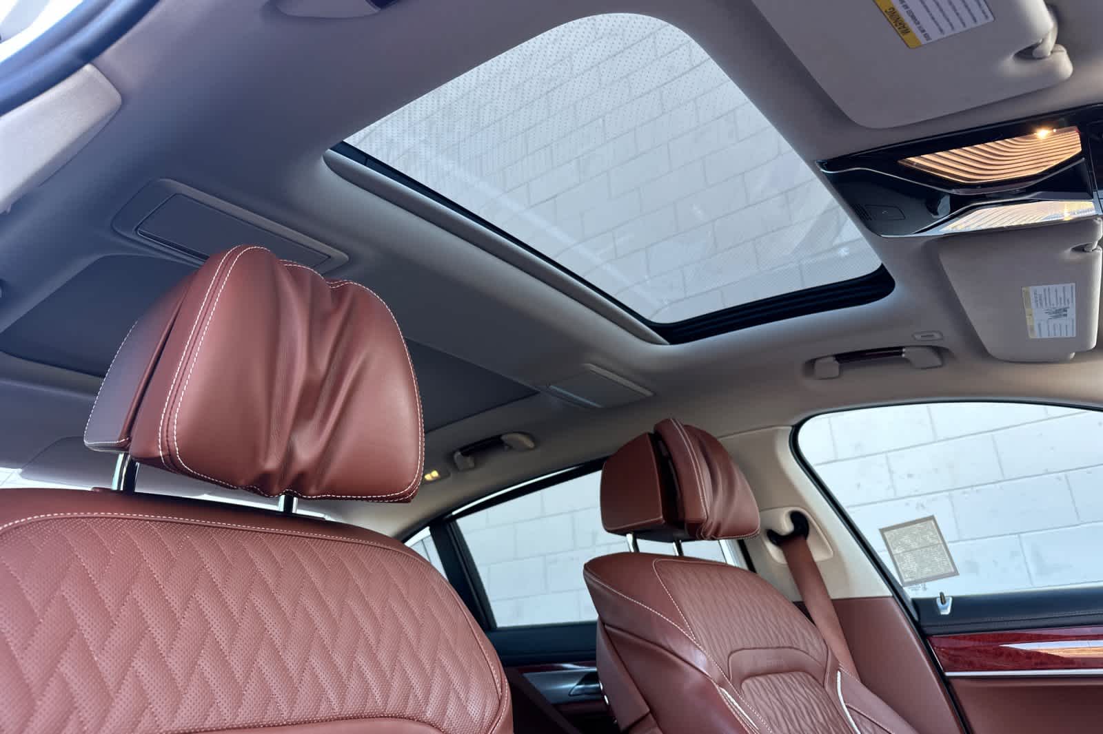 Thumbnail: 2021 BMW 7 Series - 17