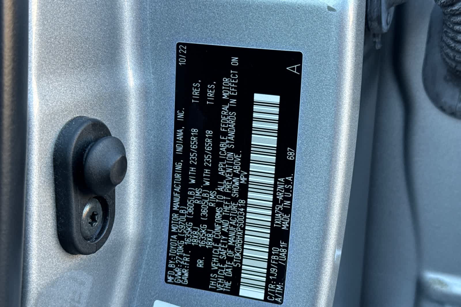 Thumbnail: 2023 Toyota Highlander - 35