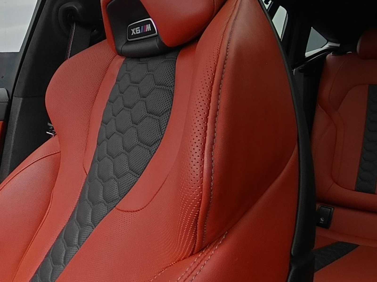 2024 BMW X6 M Base - Photo 28