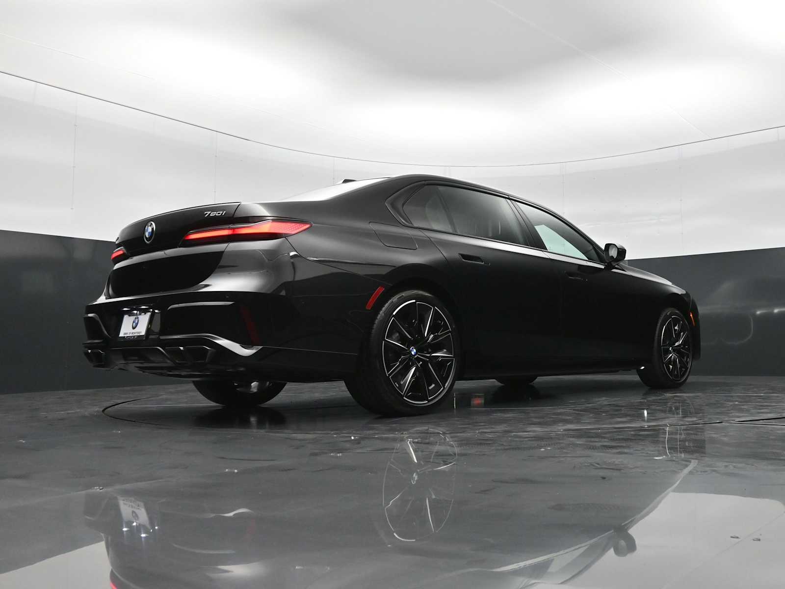 Thumbnail: 2026 BMW 7 Series - 29