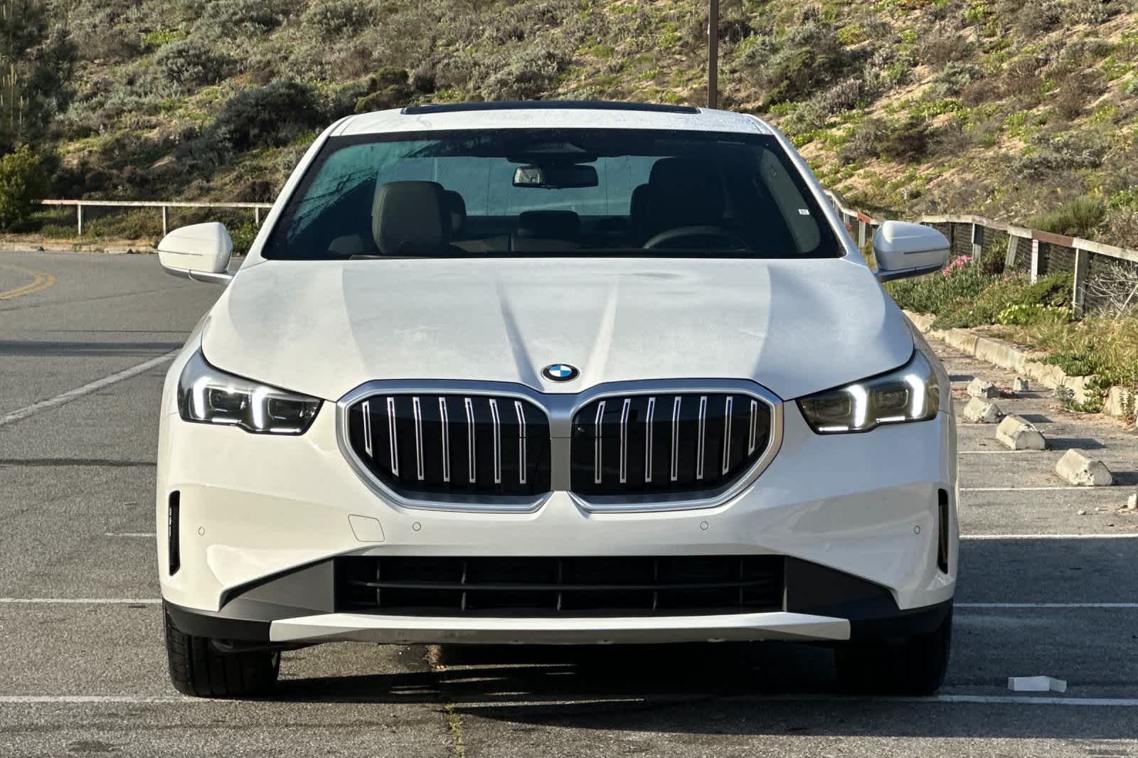 Thumbnail: 2026 BMW 5 Series - 10