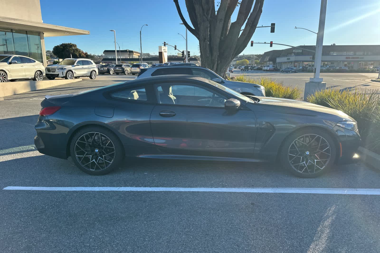 Thumbnail: 2024 BMW M8 - 6