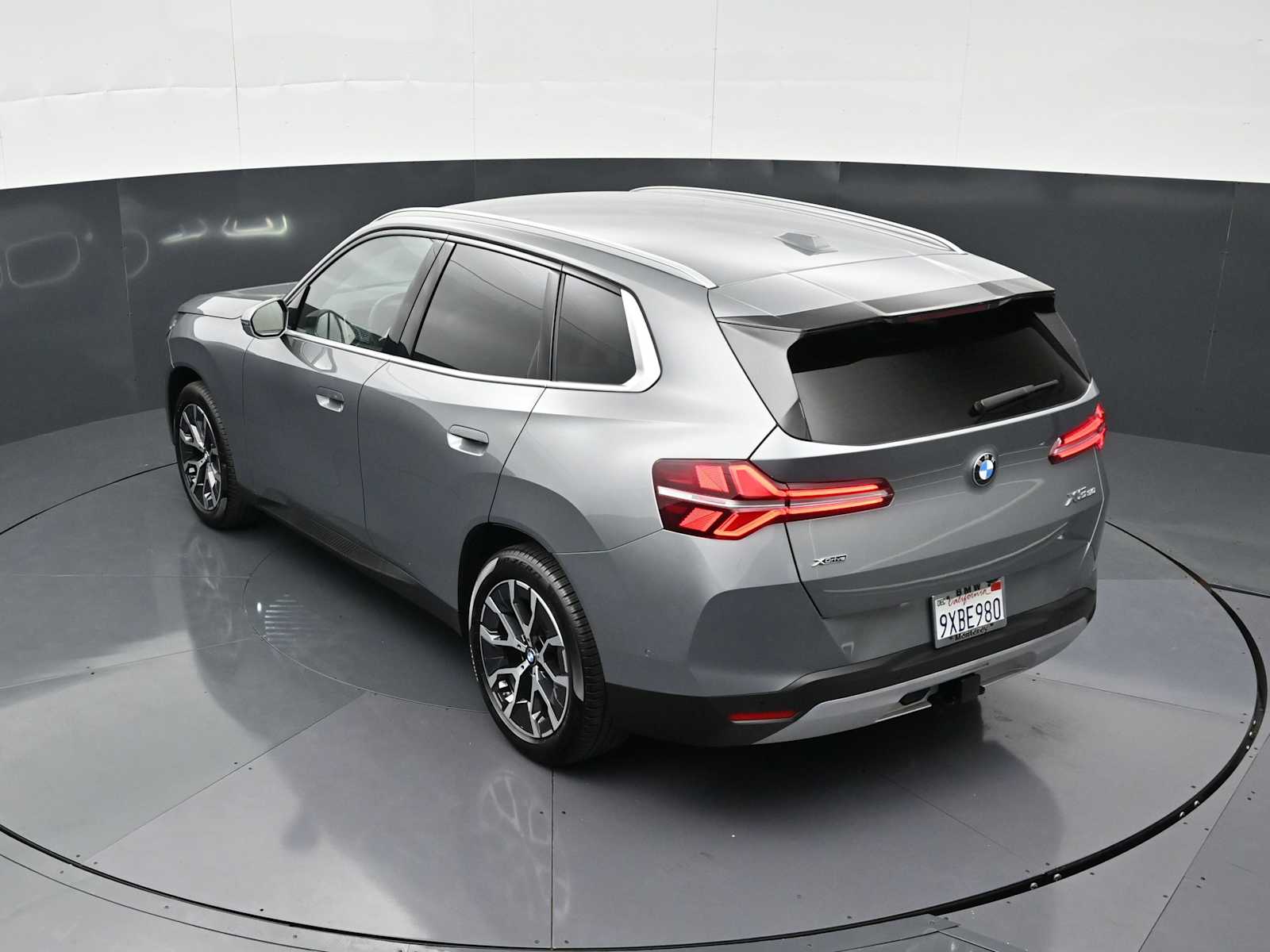2026 BMW X3 30 - Photo 23