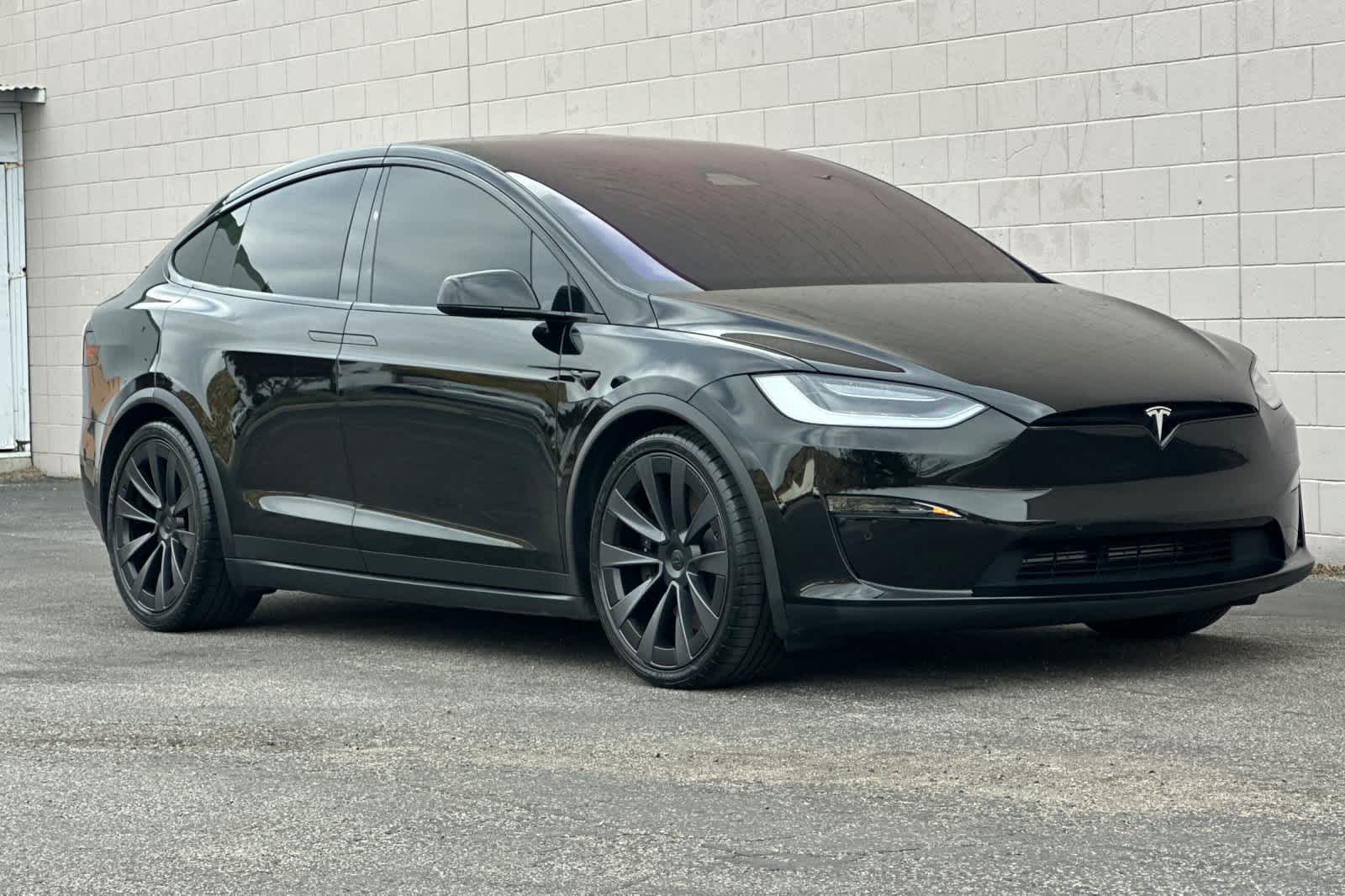 Thumbnail: 2022 Tesla Model X - 5