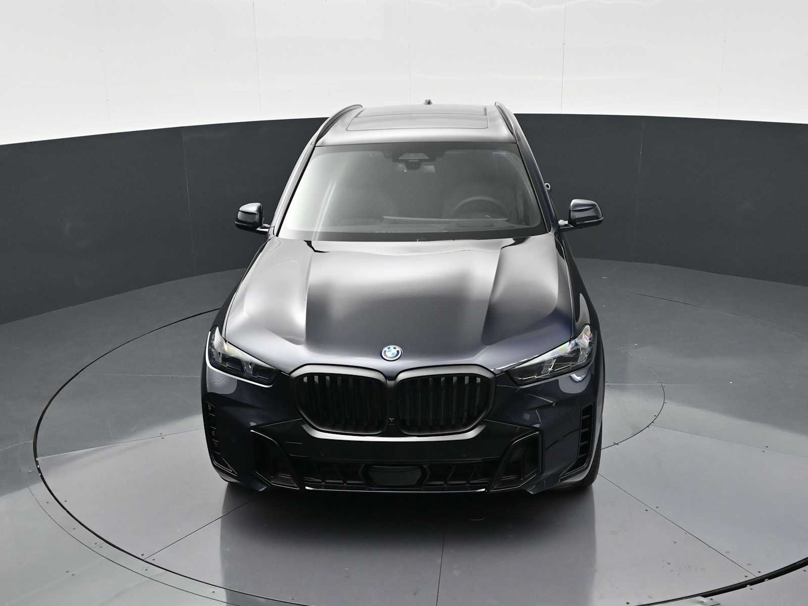Thumbnail: 2026 BMW X5 - 18