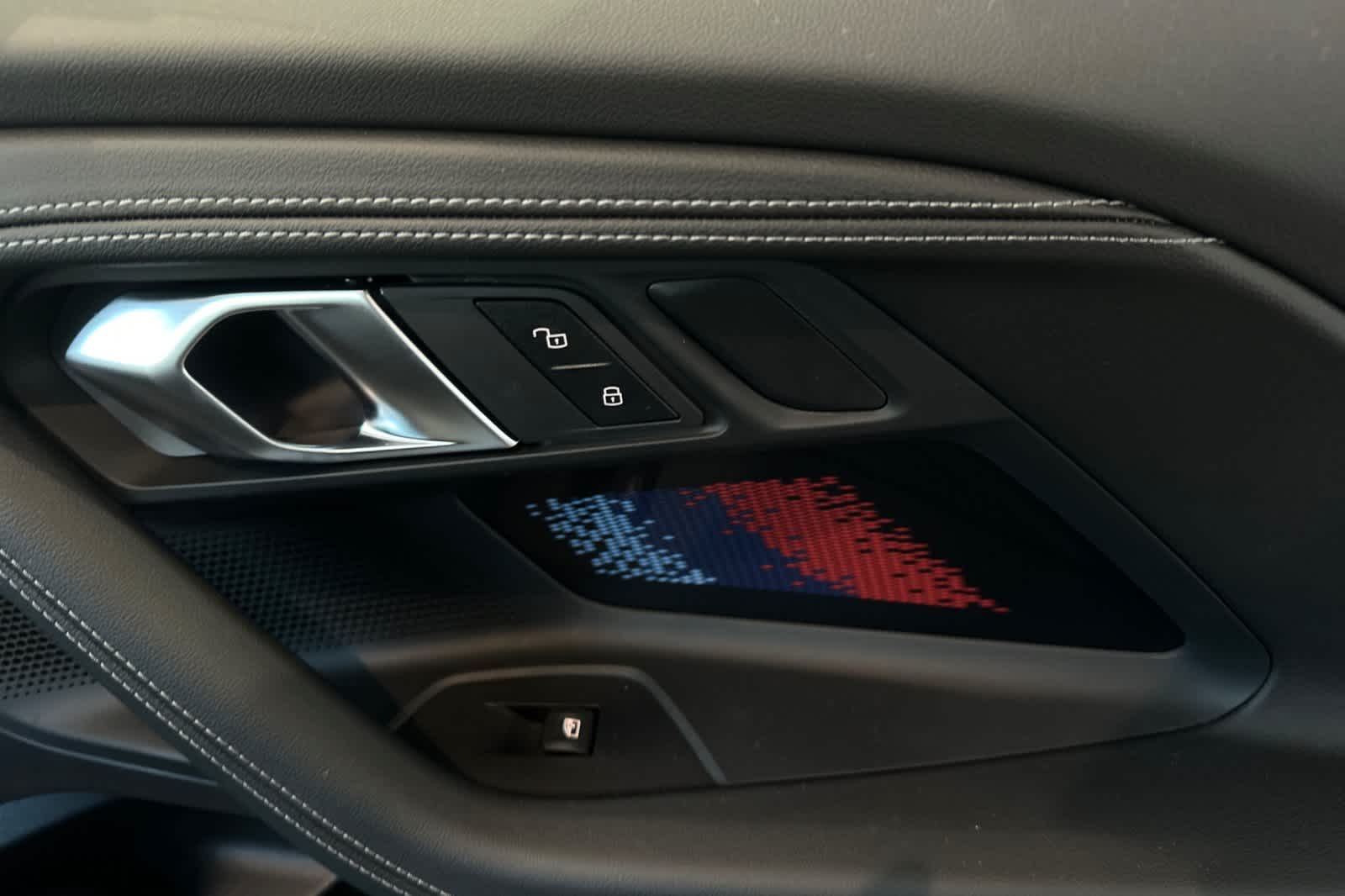 Thumbnail: 2025 BMW M2 - 19