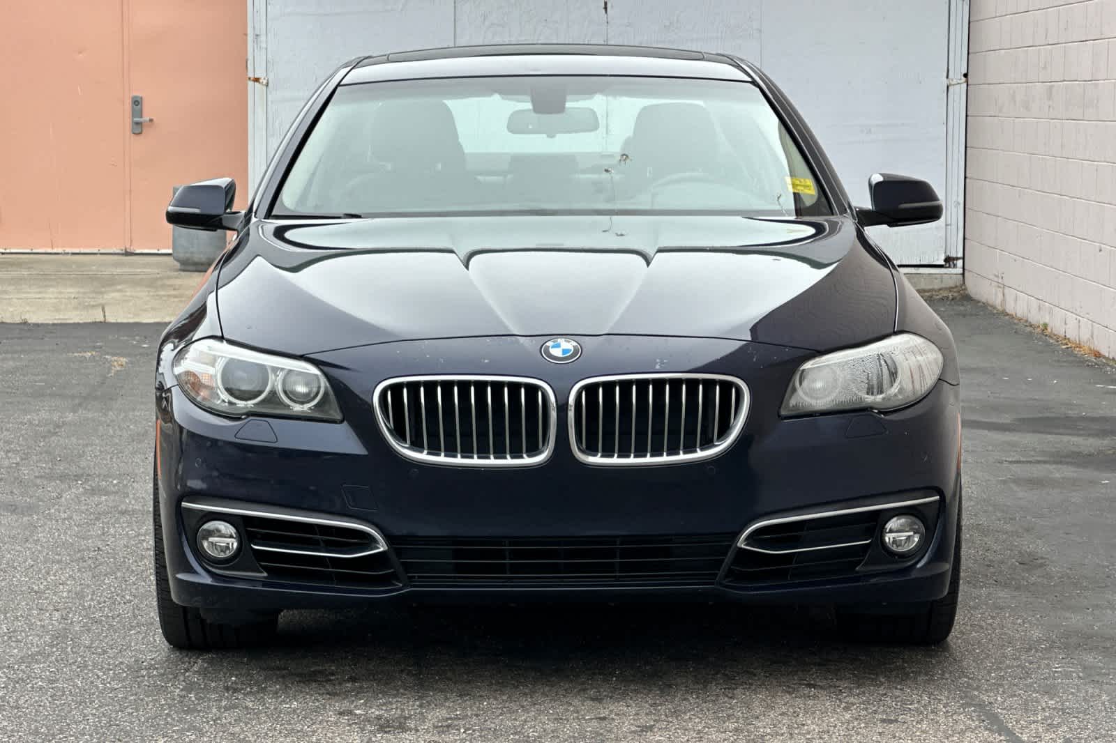 Thumbnail: 2014 BMW 5 Series - 10