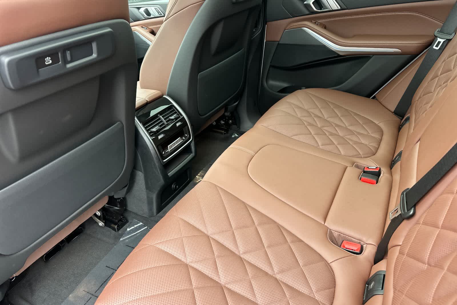 Thumbnail: 2023 BMW X5 - 4