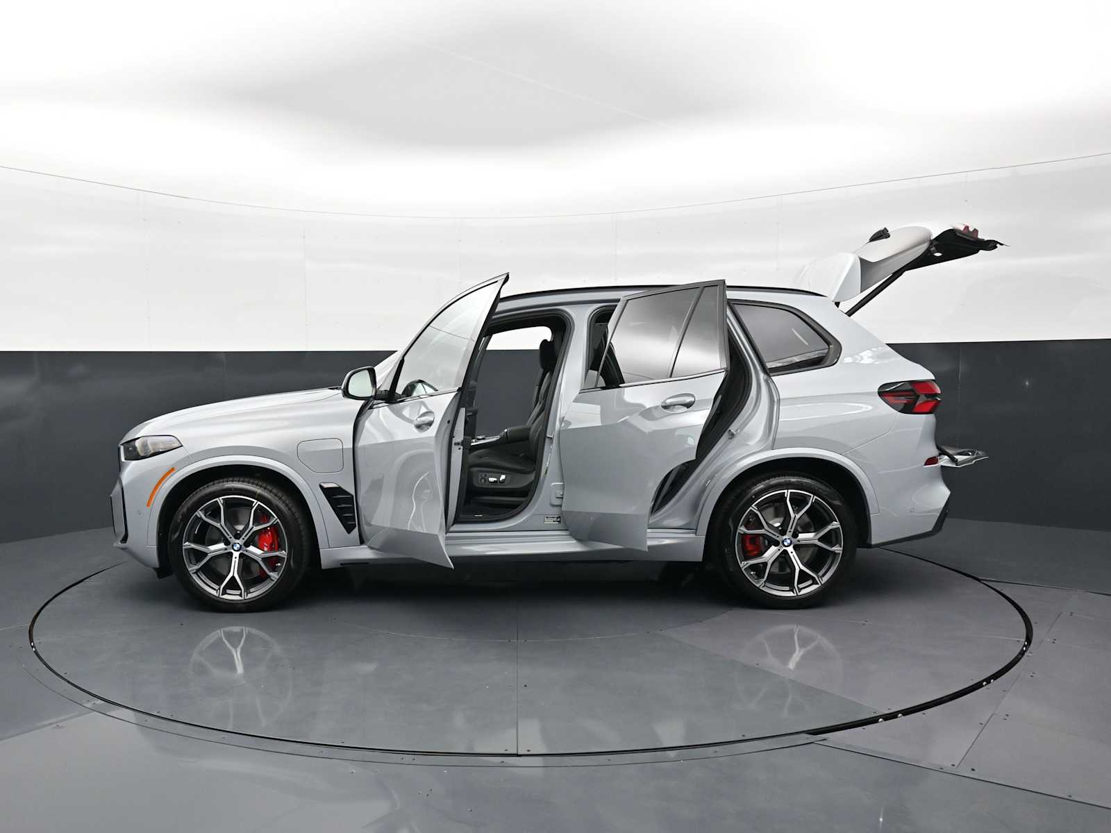Thumbnail: 2026 BMW X5 - 36