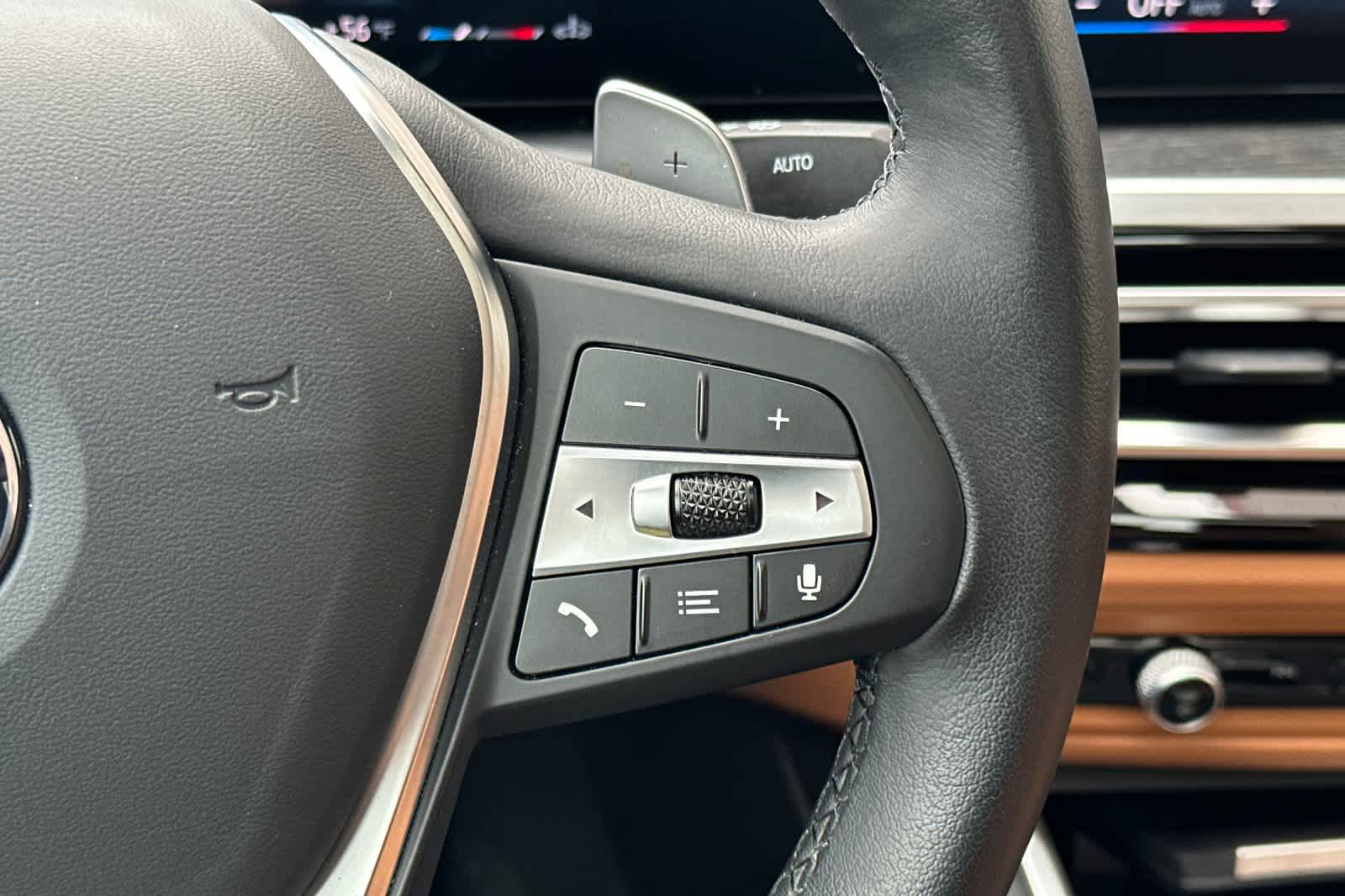 Thumbnail: 2024 BMW 3 Series - 27