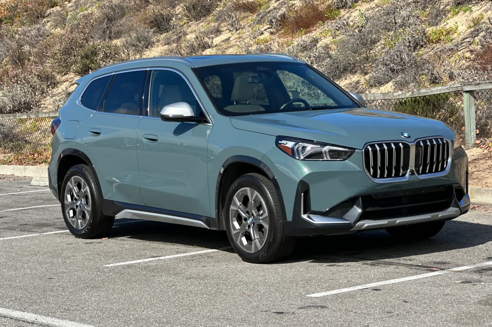 Thumbnail: 2023 BMW X1 - 6