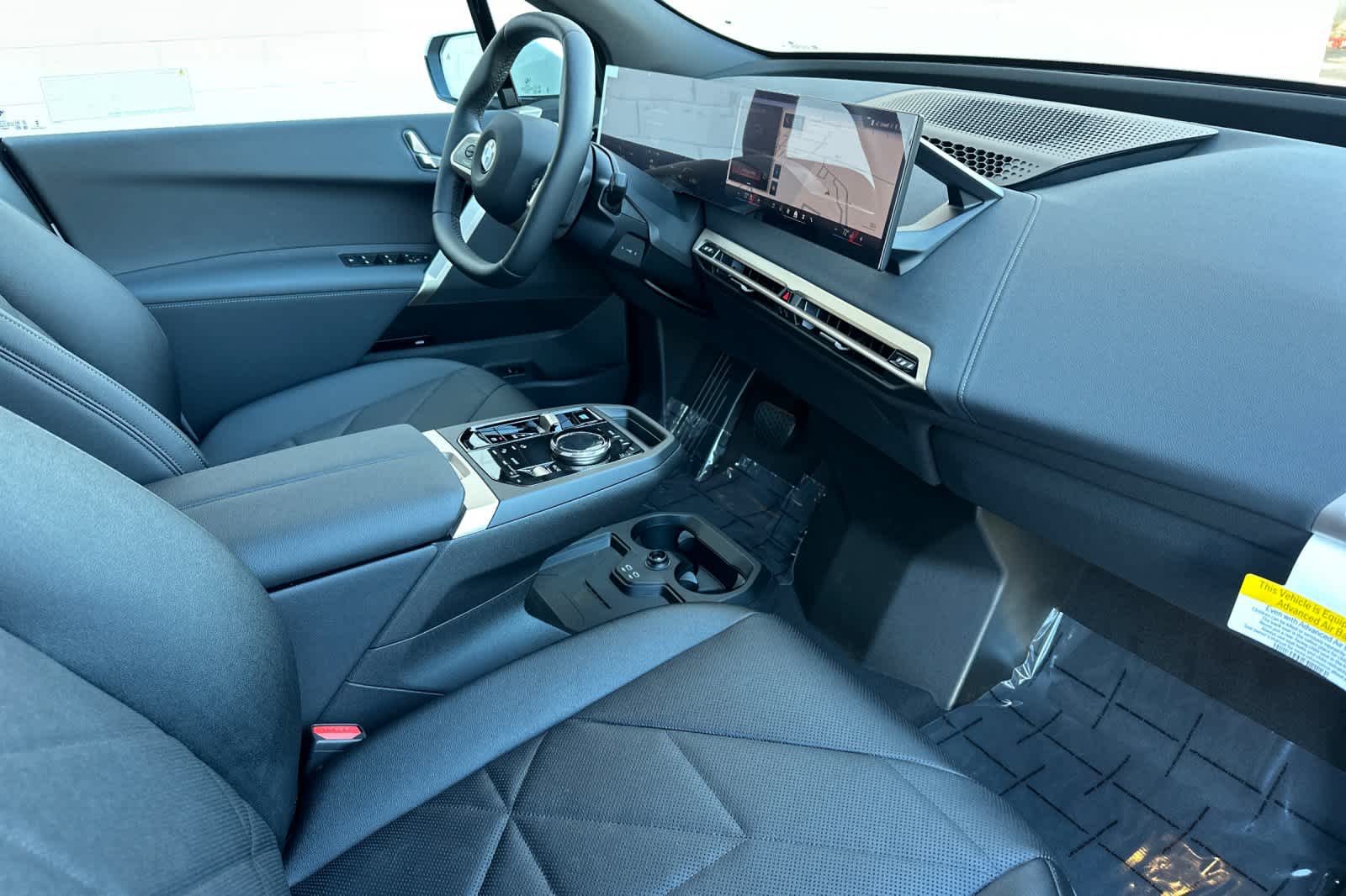 Thumbnail: 2026 BMW iX - 18