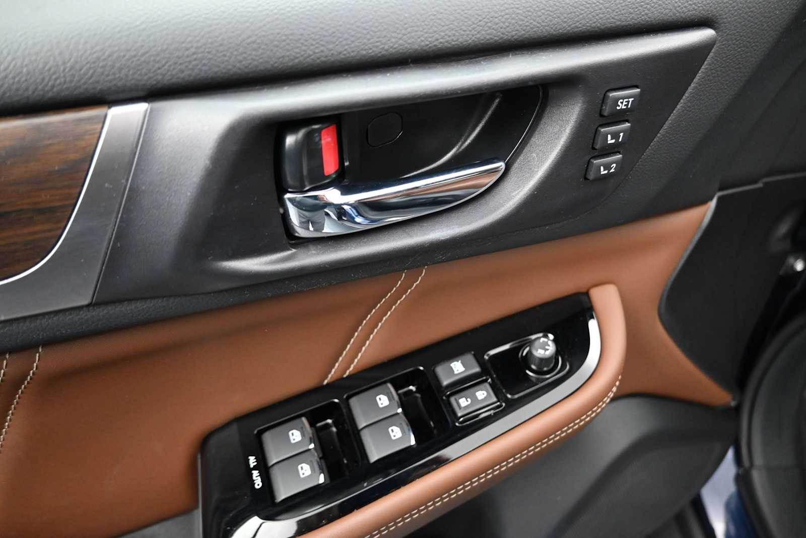 2018 Subaru Outback Touring - Photo 9