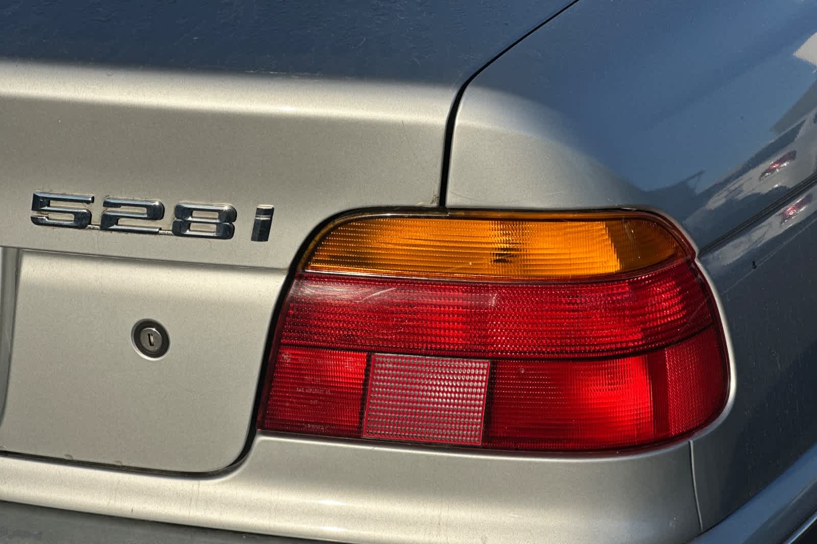 Thumbnail: 1998 BMW 5 Series - 7