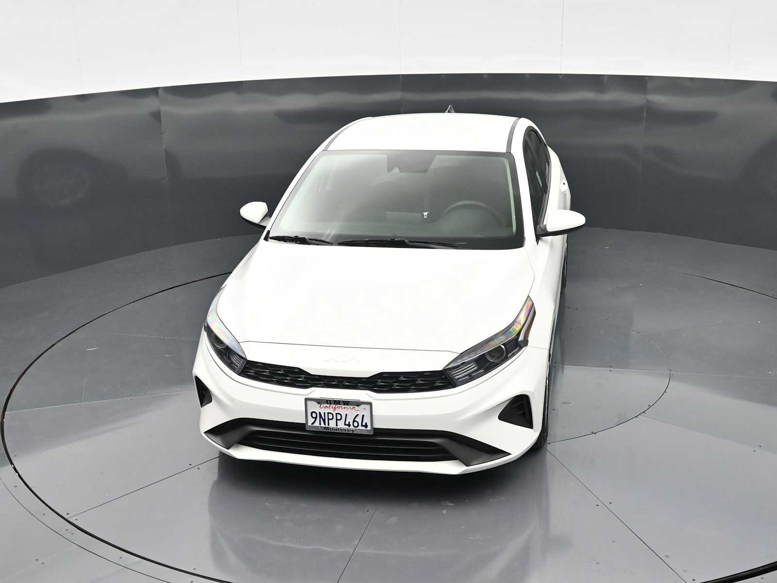 2024 Kia Forte LX - Photo 18