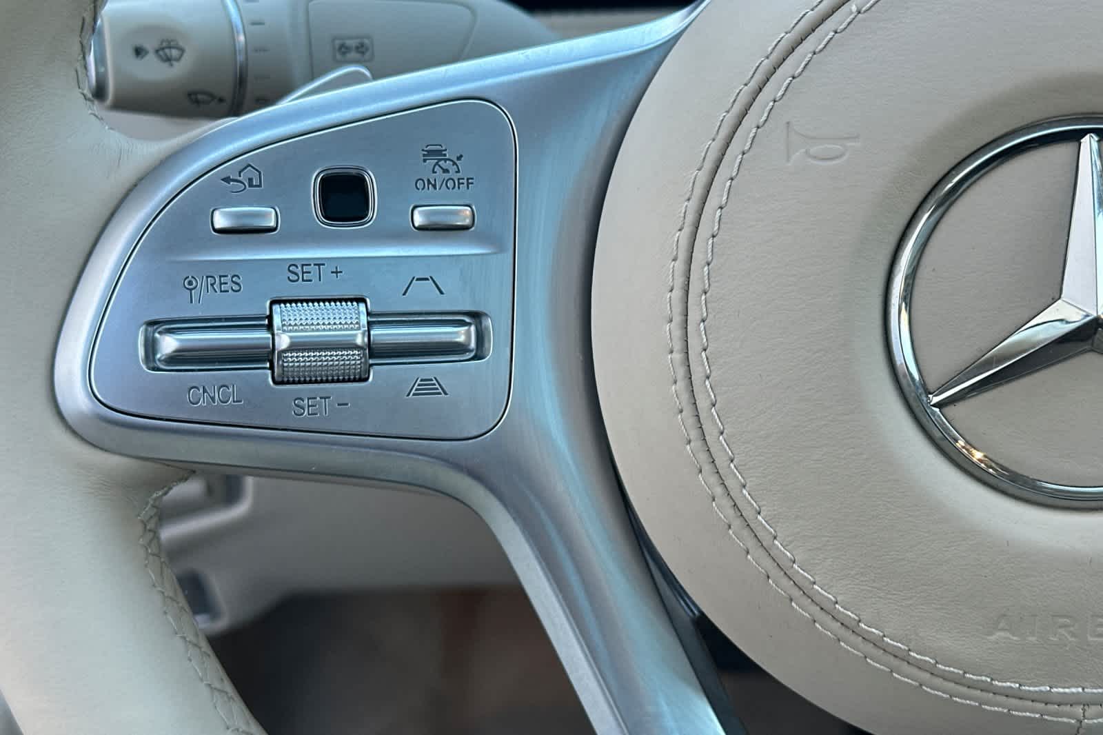 Thumbnail: 2018 Mercedes-Benz S-Class - 27