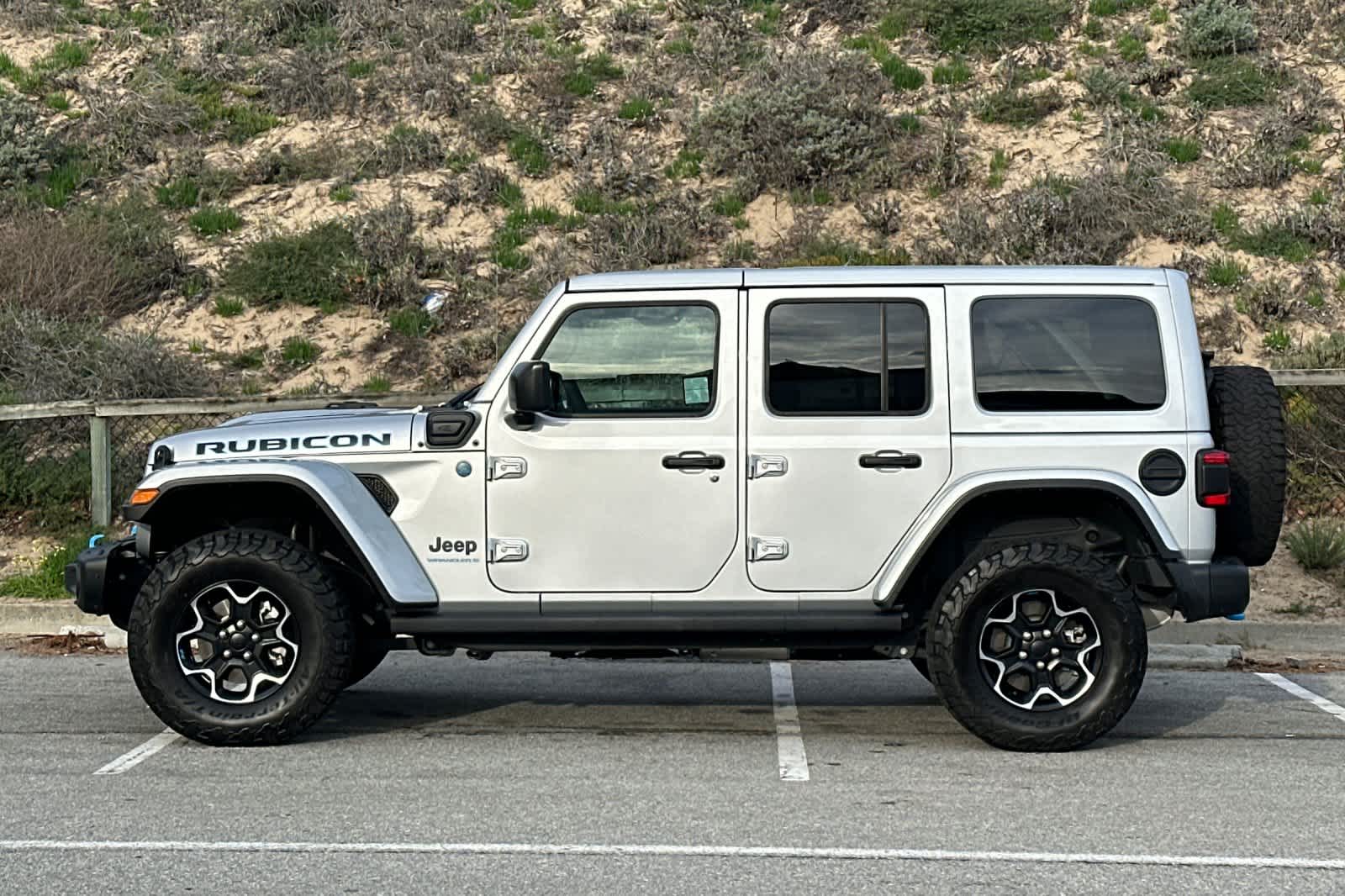 Thumbnail: 2023 Jeep Wrangler - 9