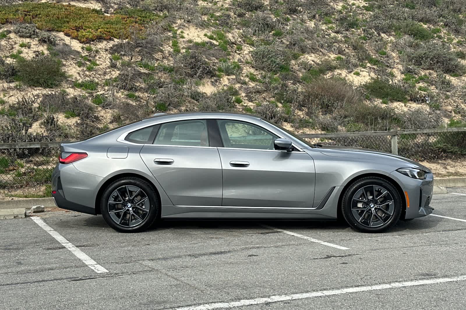 Thumbnail: 2026 BMW i4 - 8