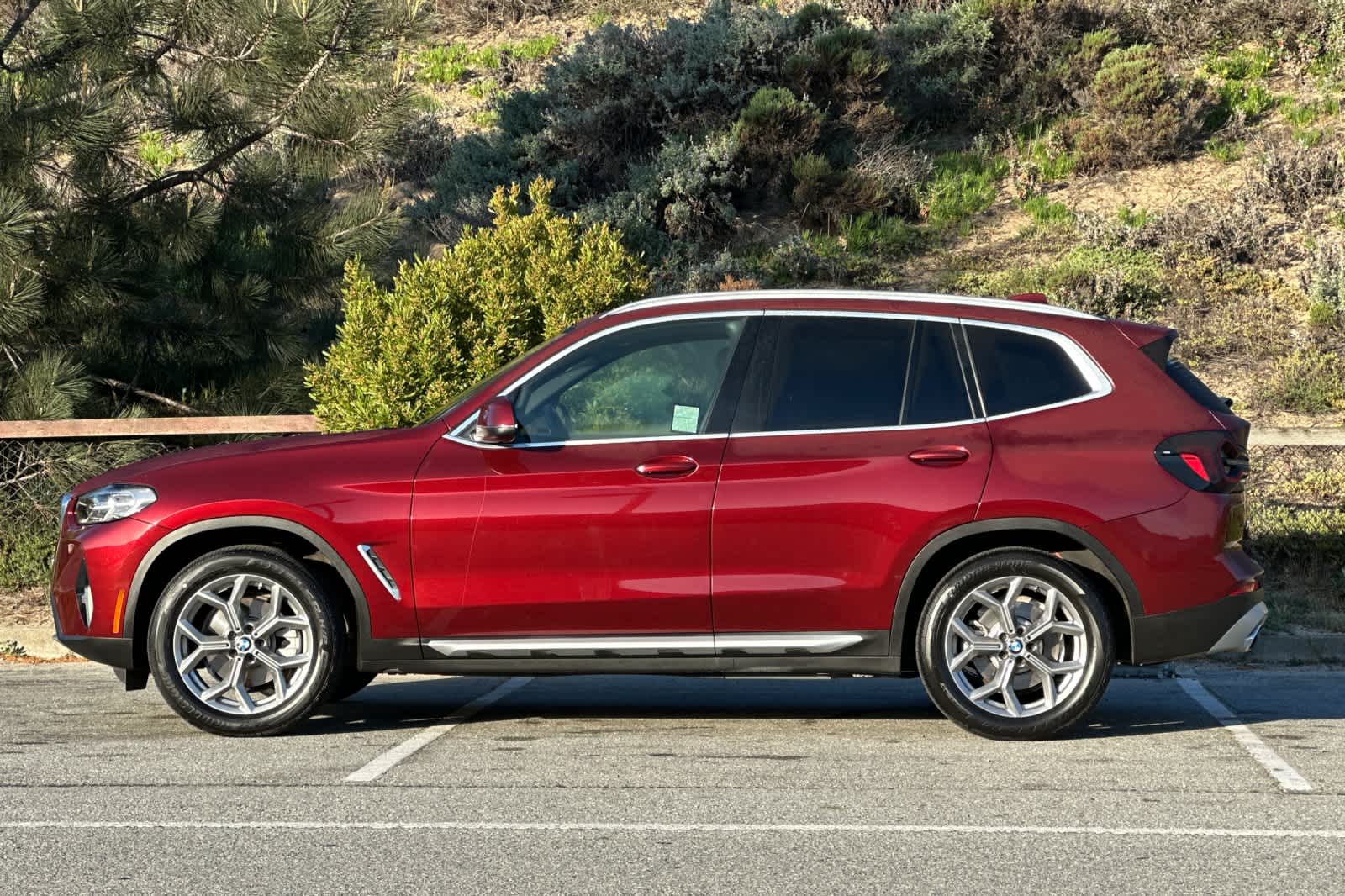 Thumbnail: 2023 BMW X3 - 10