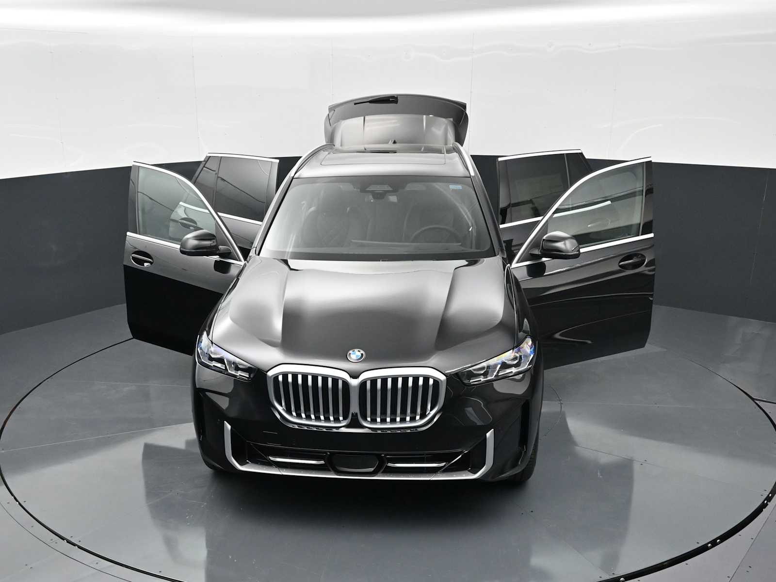 Thumbnail: 2026 BMW X5 - 30