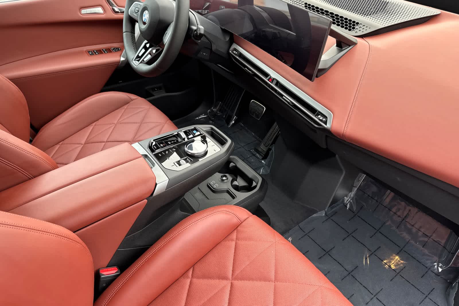 Thumbnail: 2026 BMW iX - 18