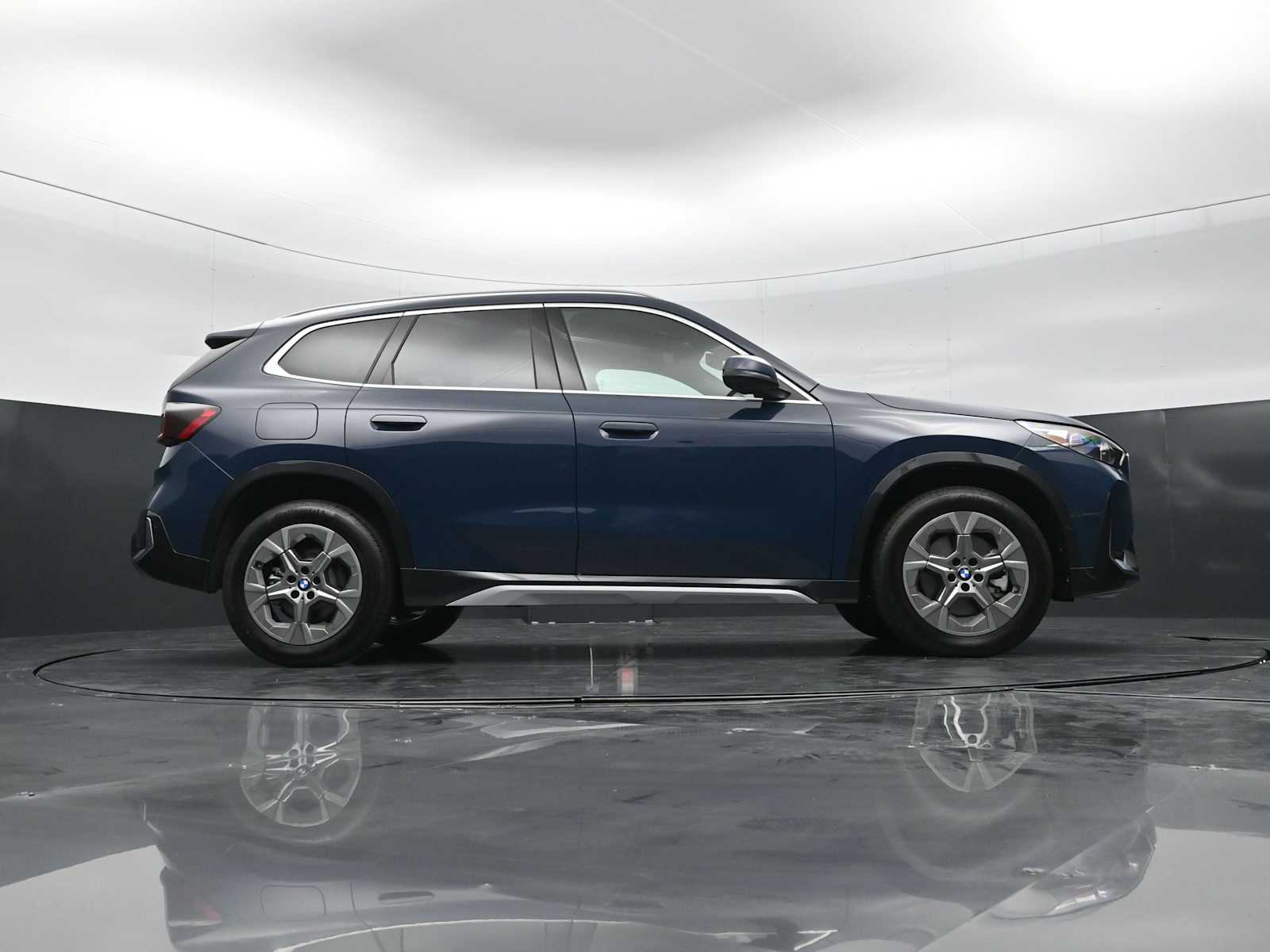 Thumbnail: 2026 BMW X1 - 28