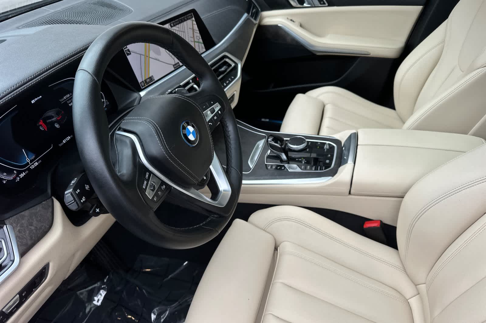 Thumbnail: 2022 BMW X5 - 11