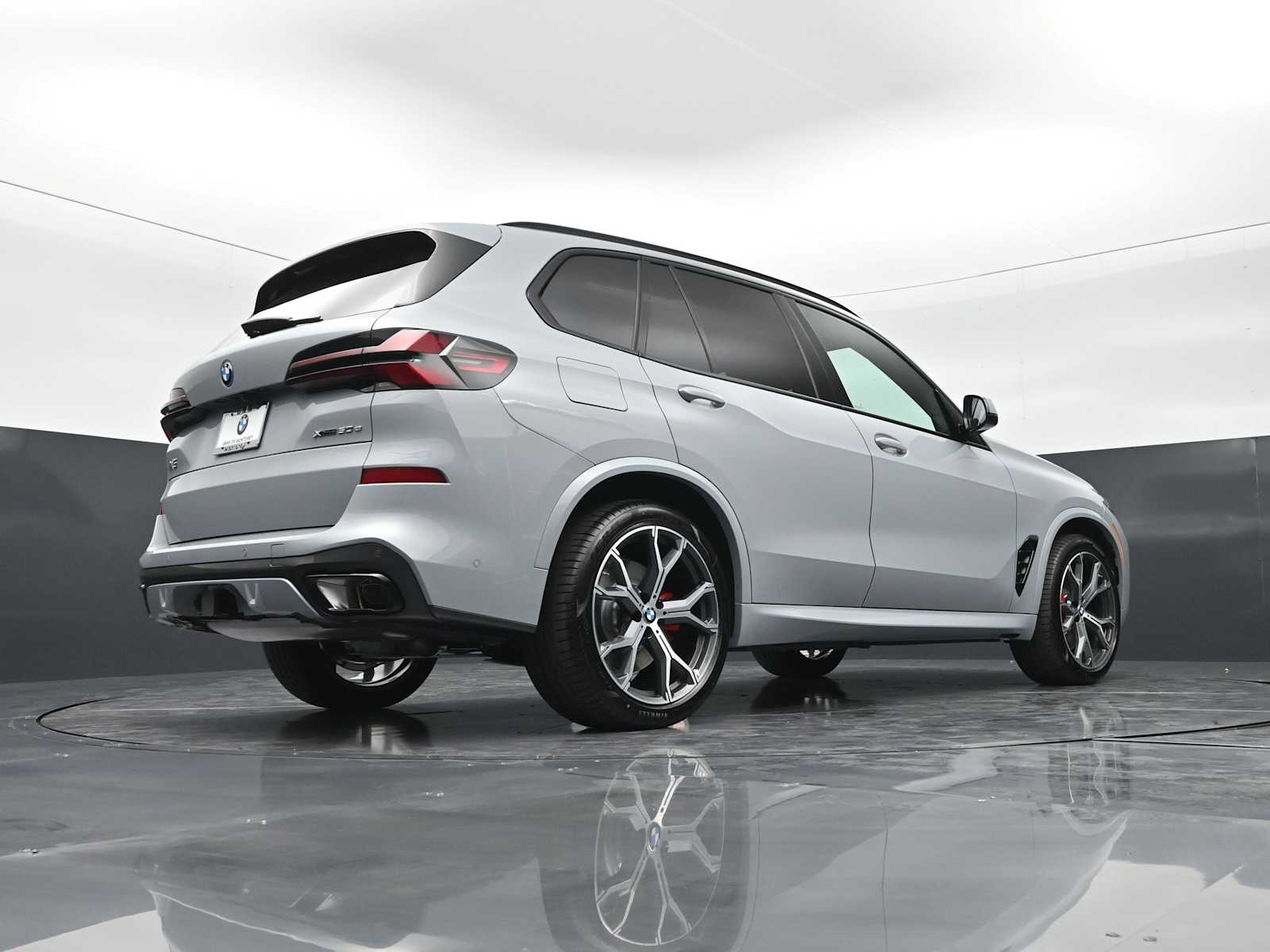 Thumbnail: 2026 BMW X5 - 29