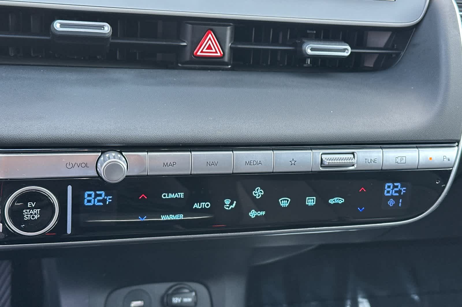 Thumbnail: 2024 Hyundai Ioniq 5 - 23