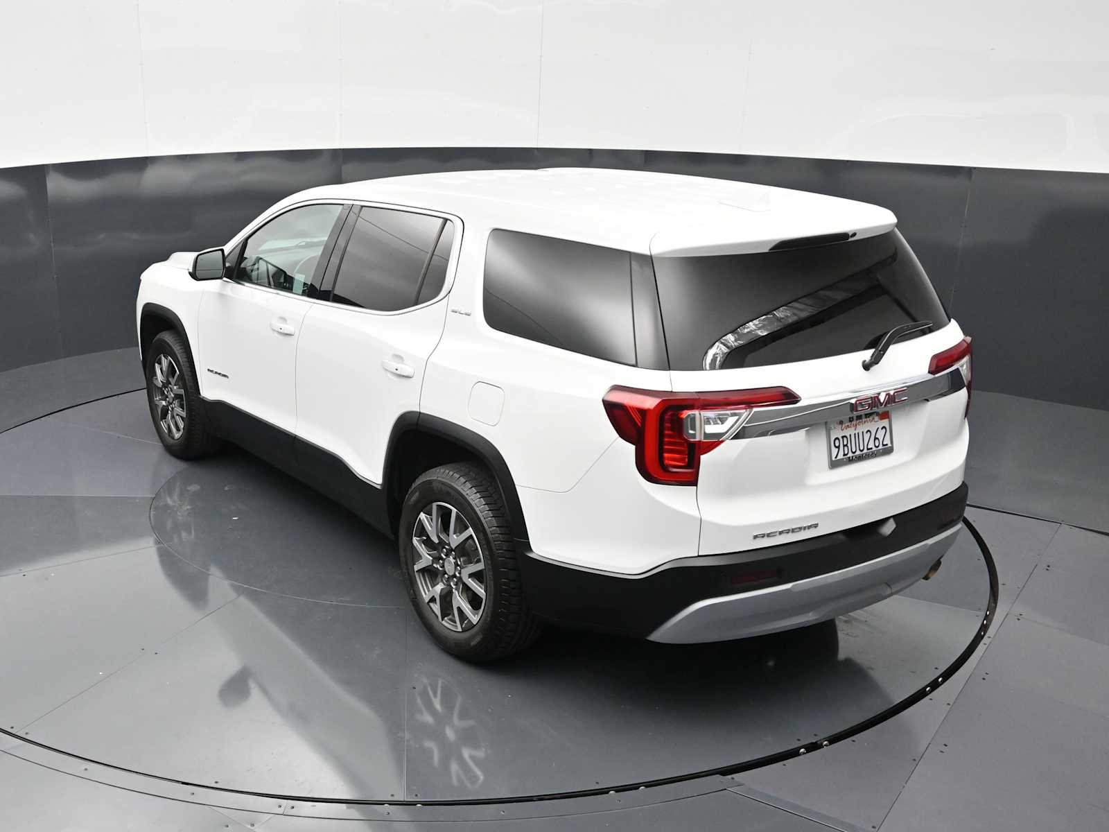 Thumbnail: 2020 GMC Acadia - 24