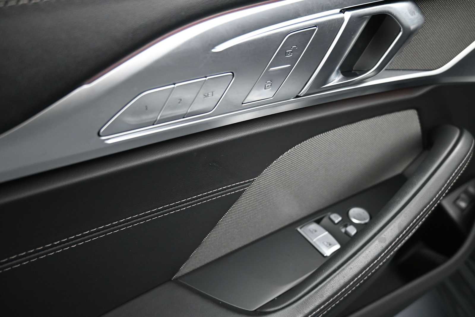 2023 BMW 8 Series 840i - Photo 9