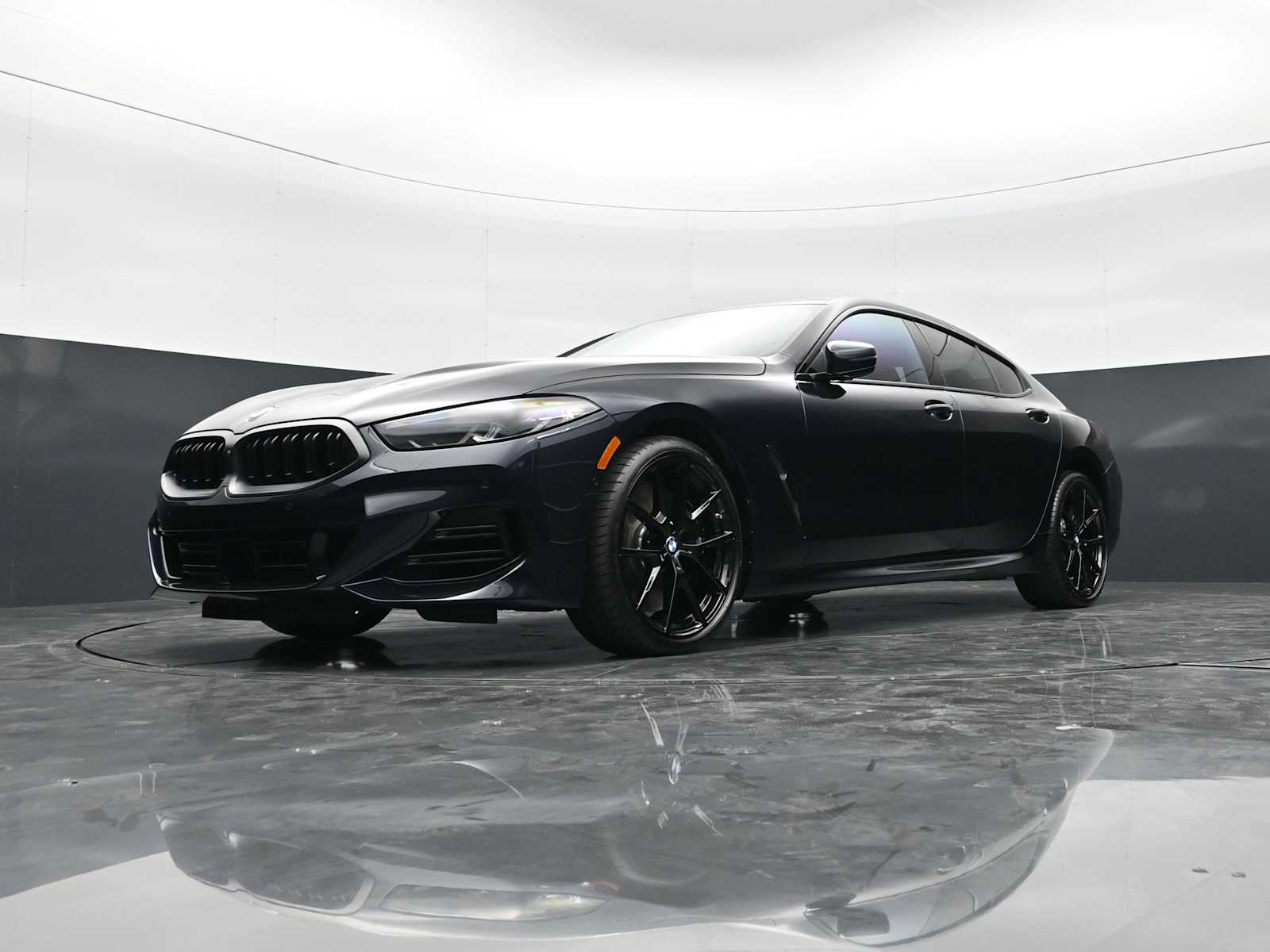2026 BMW 8 Series 840i - Photo 23