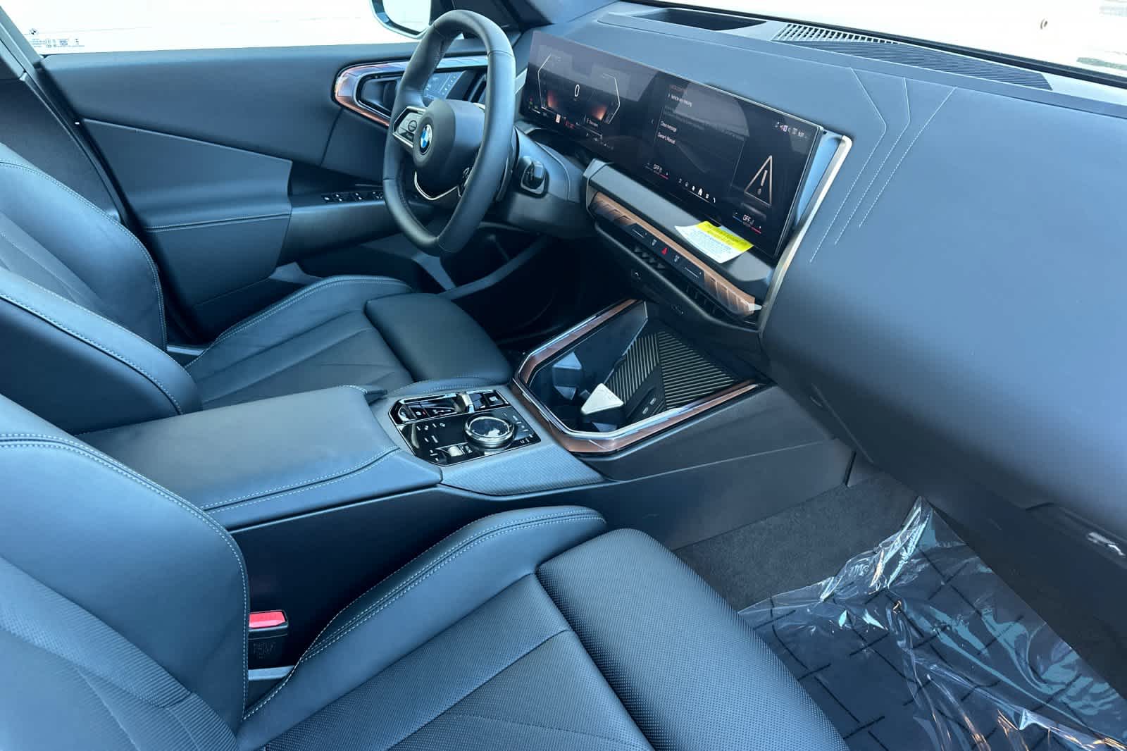 Thumbnail: 2025 BMW X3 - 17