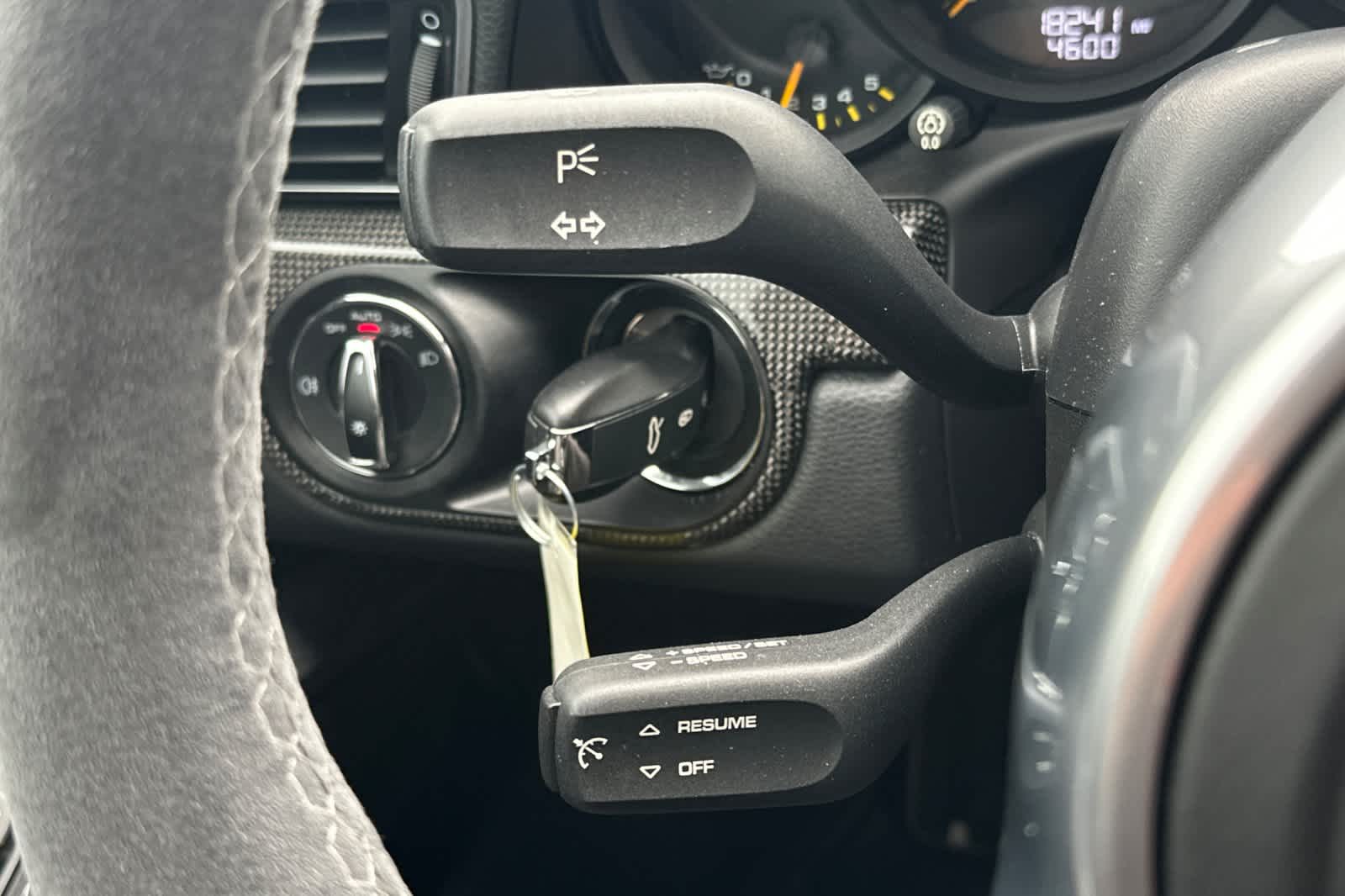 Thumbnail: 2016 Porsche 911 - 30