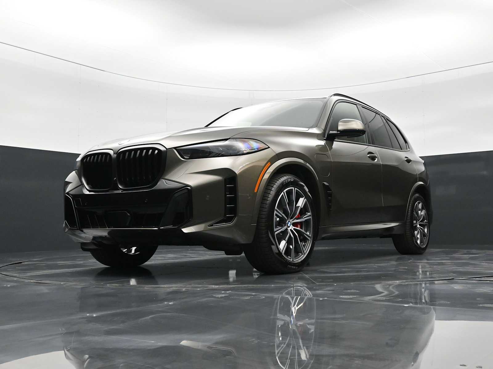 Thumbnail: 2026 BMW X5 - 22