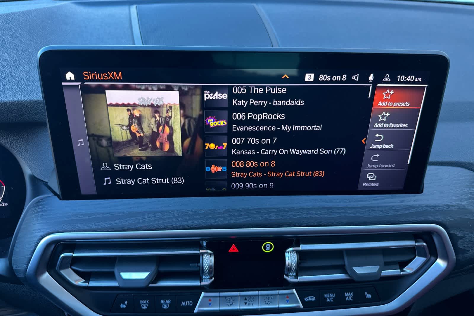 Thumbnail: 2023 BMW X4 - 21